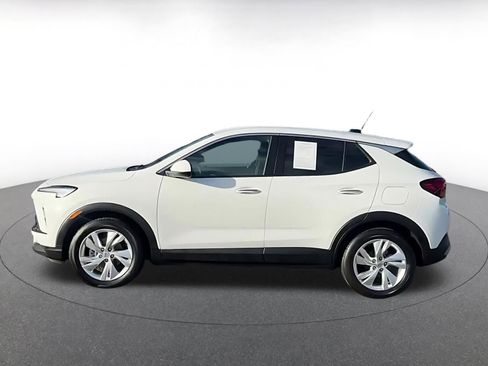 Used 2025 Buick Encore GX Preferred image 9