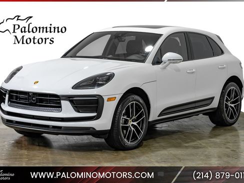 Used 2024 Porsche Macan AWD/4WD image 1