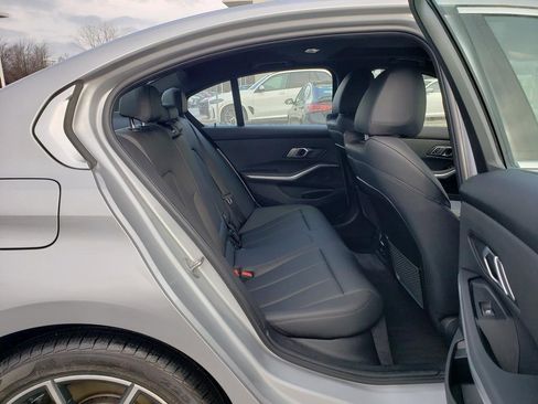 Used 2019 BMW 330i xDrive Sedan w/ Convenience Package image 15