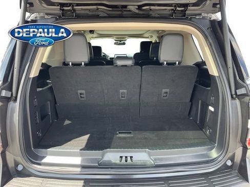Certified 2023 Ford Expedition XLT AWD/4WD image 6