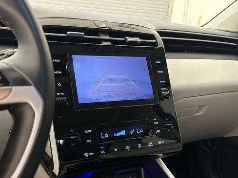 Used 2023 Hyundai Tucson SEL w/ Convenience Package FWD image 25