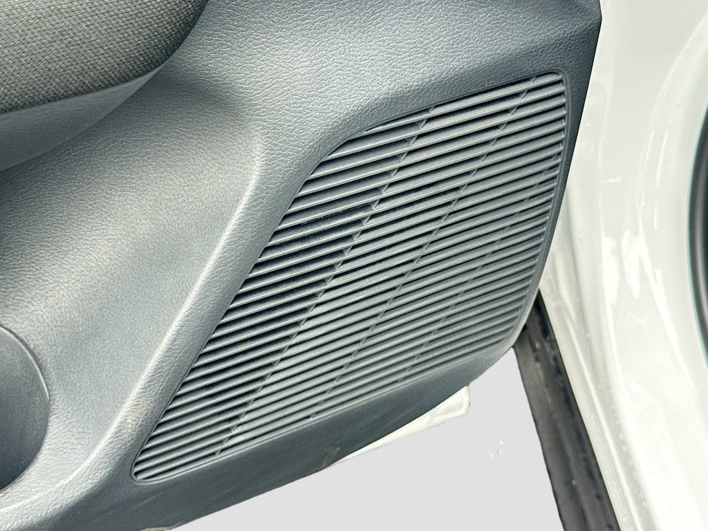 New 2026 Nissan Kicks S FWD image 18