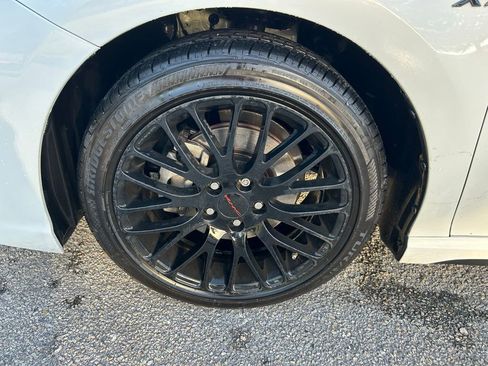 Used 2023 Toyota Camry SE image 9