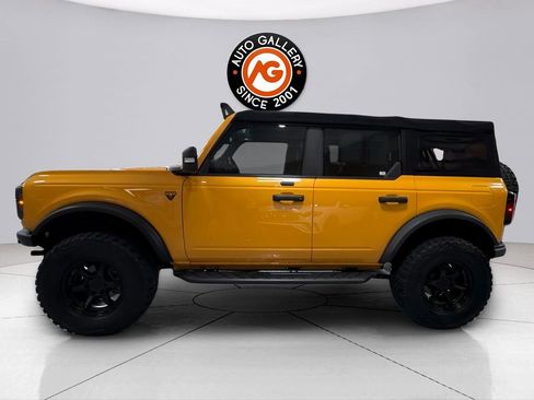 Used 2021 Ford Bronco Badlands image 4