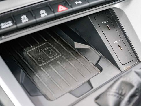 Used 2025 Audi Q3 2.0T Premium w/ Convenience Package image 22