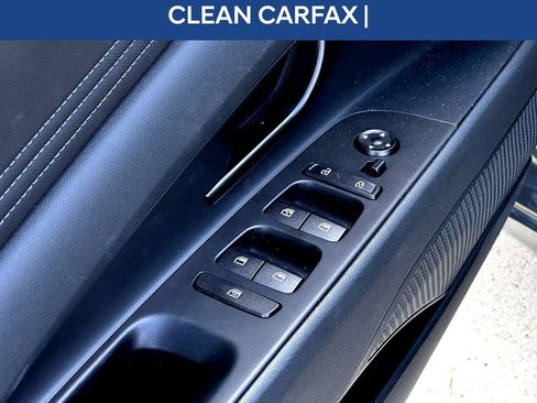 Used 2025 Hyundai Elantra Sport FWD image 15