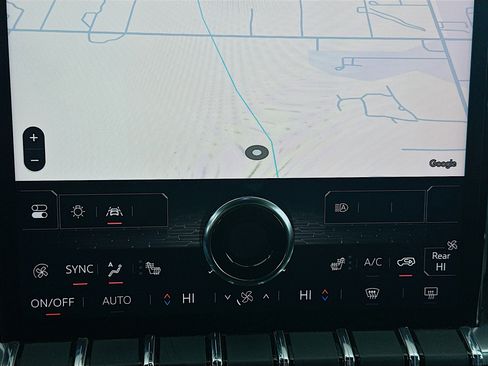 Used 2025 GMC Acadia Elevation image 24