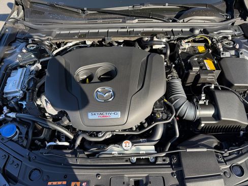 New 2026 MAZDA MAZDA3 Hatchback w/Premium Plus Pkg image 20