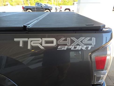 Used 2021 Toyota Tacoma TRD Sport AWD/4WD image 49