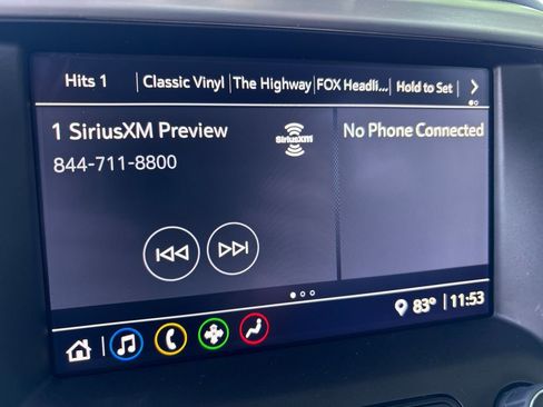 Certified 2022 GMC Acadia SLE w/ Driver Convenience Package image 27