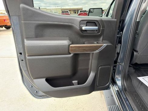 Used 2021 Chevrolet Silverado 1500 RST AWD/4WD image 17
