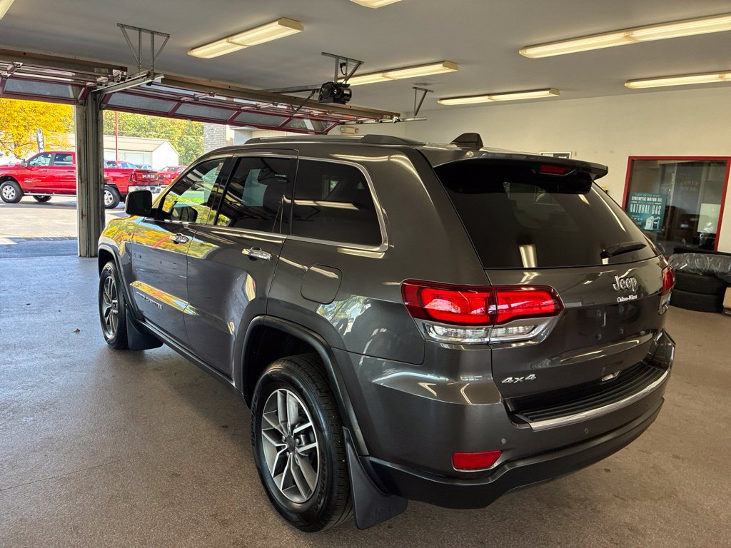 Used 2021 Jeep Grand Cherokee Limited AWD/4WD image 16