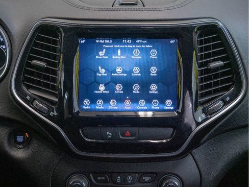 Used 2019 Jeep Cherokee Limited image 23