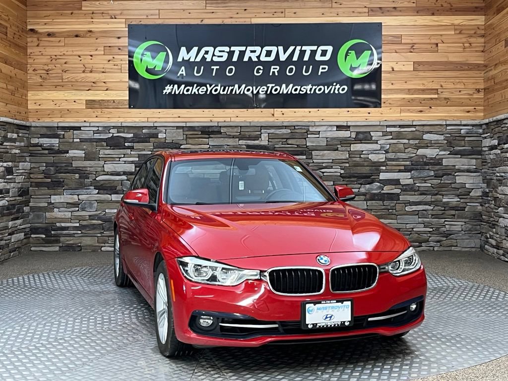 Used 2016 BMW 328i xDrive Sedan AWD/4WD image 3