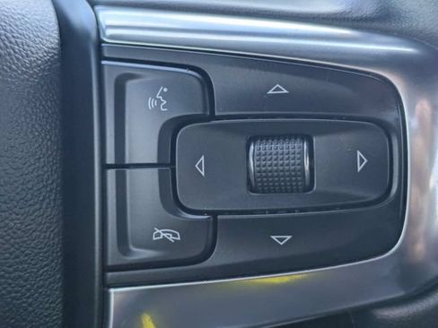 Used 2023 Chevrolet Blazer RS w/ Enhanced Convenience Package FWD image 28