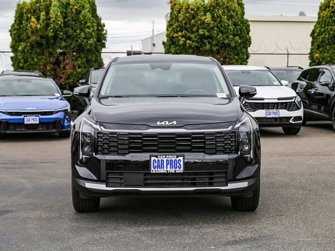 Certified 2026 Kia Sportage S AWD/4WD image 3
