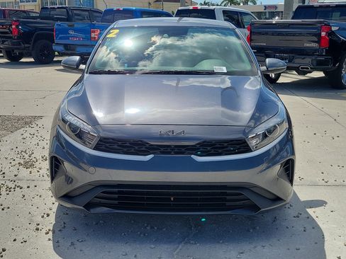 Used 2022 Kia Forte LXS w/ LXS Technology Package image 8