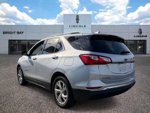 Used 2020 Chevrolet Equinox Premier image 4