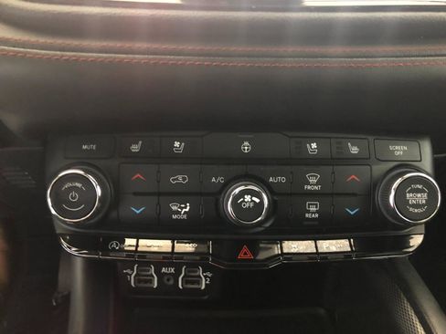 Used 2024 Dodge Durango GT image 21