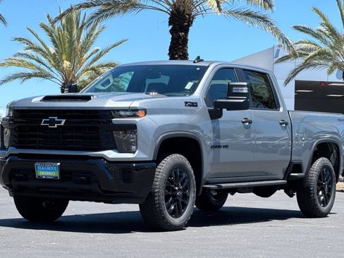 New 2026 Chevrolet Silverado 2500 Custom w/ Custom Value Package AWD/4WD image 7