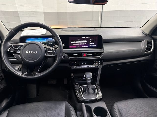 Certified 2024 Kia Seltos EX AWD/4WD image 13