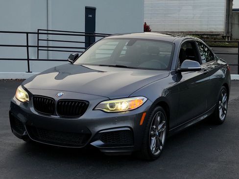 Used 2015 BMW M235i Coupe w/ Premium Package image 1