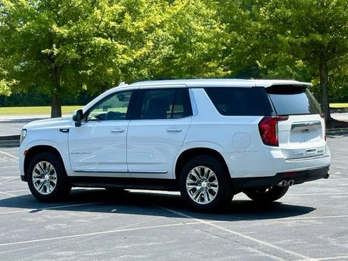 Used 2021 GMC Yukon Denali AWD/4WD image 4