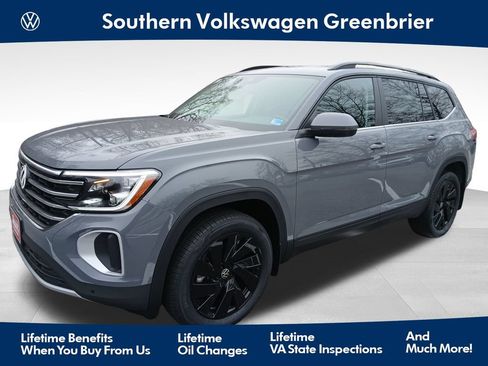 New 2026 Volkswagen Atlas SE AWD/4WD image 1