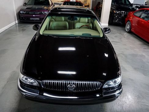 Used 2004 Buick Park Avenue Ultra w/ Ultra Luxury Package FWD image 41