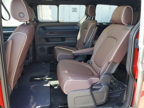 New 2025 Volkswagen ID. Buzz Pro S Plus image 10