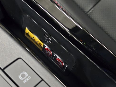 New 2026 Toyota Prius Plug-In Hybrid image 11