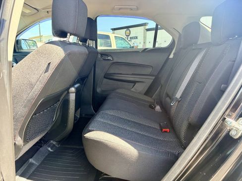 Used 2017 Chevrolet Equinox LT w/ Convenience Package FWD image 19