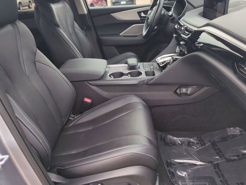 Used 2023 Acura MDX SH-AWD w/ Technology Package image 28