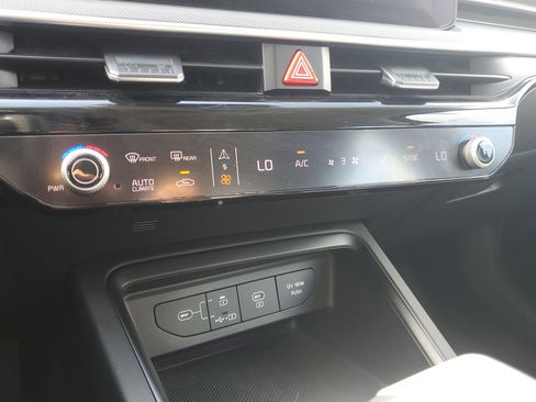 Used 2025 Kia K5 LXS image 20