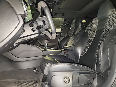 Used 2019 Audi RS 3 w/ Technology Package image 2