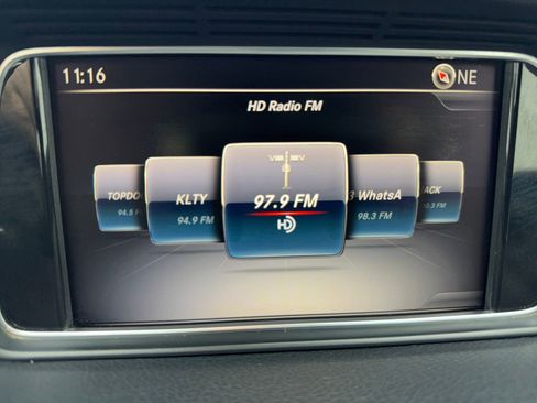 Used 2017 Mercedes-Benz E 400 Cabriolet w/ Premium 2 Package image 35