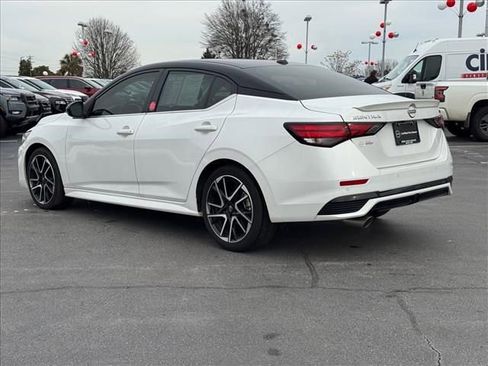 Certified 2025 Nissan Sentra SR image 5