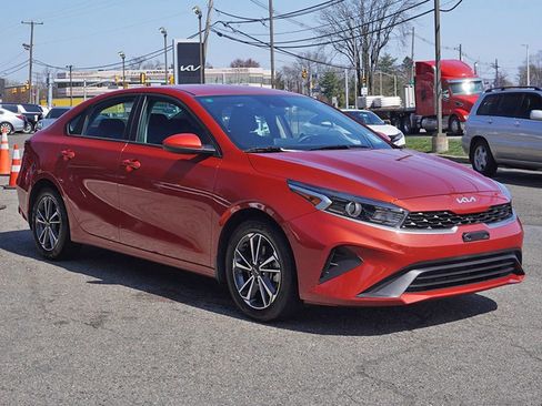 Used 2022 Kia Forte LXS image 44