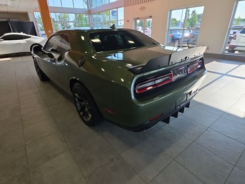 Used 2021 Dodge Challenger R/T Scat Pack RWD image 12