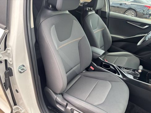 Used 2026 Kia Niro LX FWD image 34