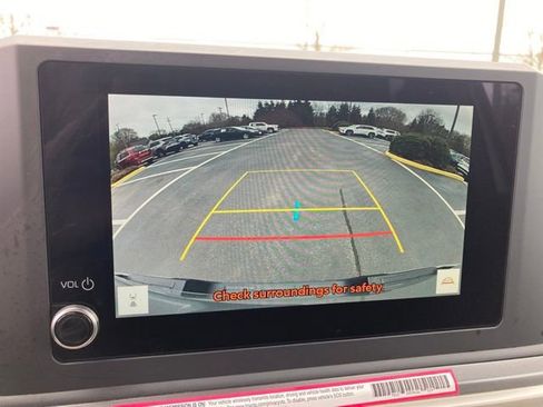 Used 2024 Toyota Tacoma SR5 image 30