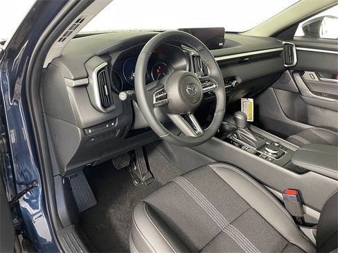 Certified 2025 MAZDA CX-50 2.5 Hybrid w/ Preferred Pkg image 3