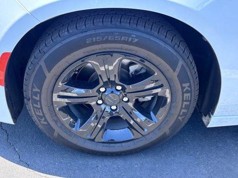 Used 2022 Dodge Charger SXT RWD image 8