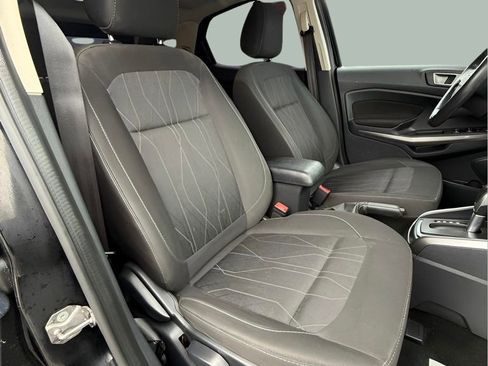 Certified 2020 Ford EcoSport SE image 24