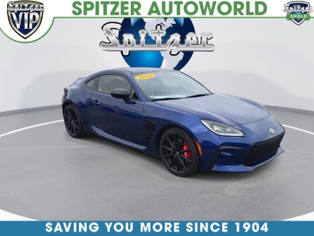 Used 2024 Toyota GR86 Premium w/ Performance Package RWD image 2