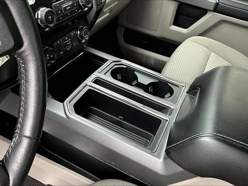 Used 2020 Ford F150 XLT w/ Equipment Group 302A Luxury AWD/4WD image 21