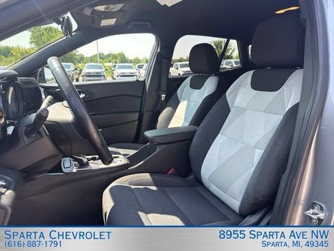 Used 2024 Chevrolet Trax RS w/ Driver Confidence Package FWD image 12