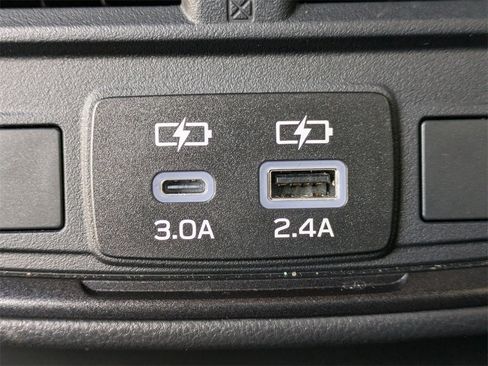 Certified 2025 Subaru Forester Limited w/ Popular Package #2 image 16