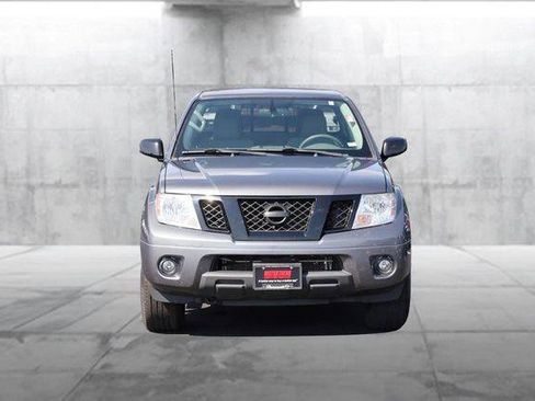 Used 2019 Nissan Frontier SV w/ Value Truck Package AWD/4WD image 4