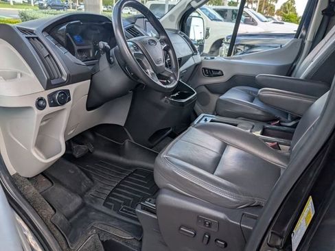 Used 2015 Ford Transit 150 130 Low Roof w/ Exterior Upgrade Package RWD image 7